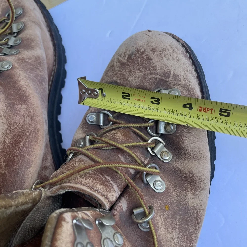 VTG Danner Mountain Light Boots Mens 14D Brown Leather Hiking Workwear Outdoor